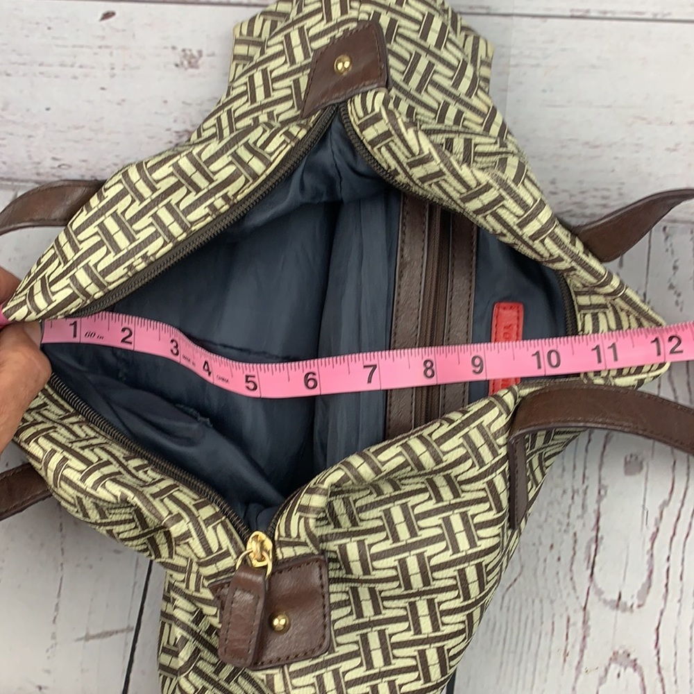 Tommy Hilfiger tan & brown shoulder bag - Picture 9 of 13